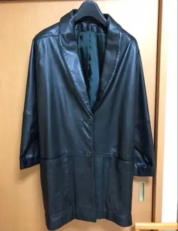 블랙 가죽 롱 코트