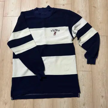 U.S. POLO 스트라이프 니트 긴팔