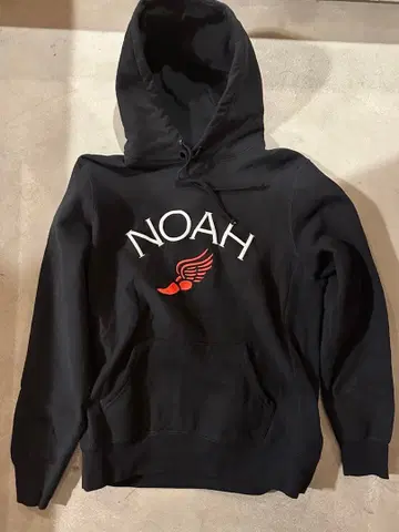 'NOAH' Winged Foot Logo Hoodie L 블랙