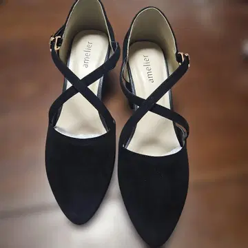 ameller 블랙 스트랩 펌프스