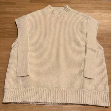 CLANE 아이보리 리브 니트 베스트