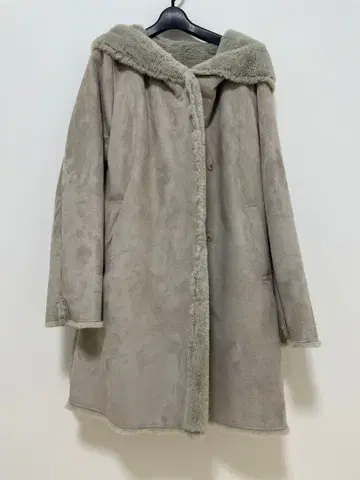 새상품급 LEPSIM 후드 부착 그레이 롱 코트