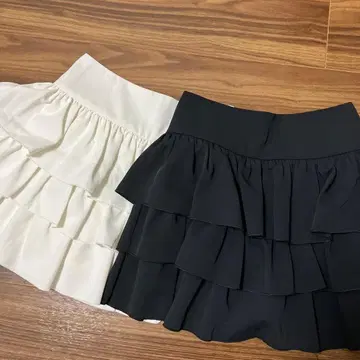 INGNI 잉그 프릴 미니 치마바지