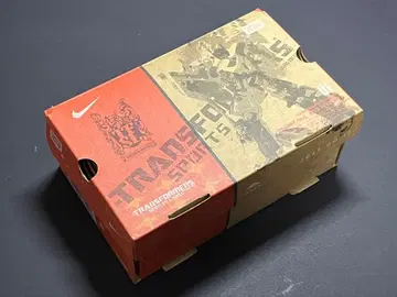 트랜스포머 스포츠 라벨 NIKE 콜라보 콘보이 레드