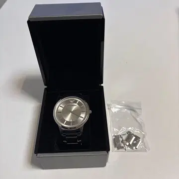 Emporio Armani 아날로그 시계 실버