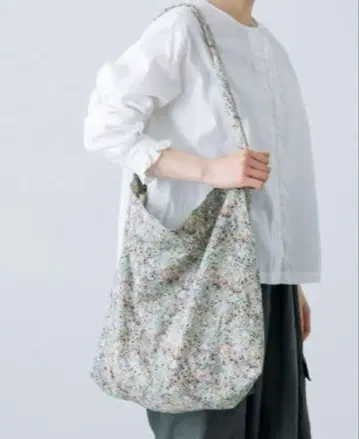 카구레 리버티 Melly 멜리 천 가방 숄더백