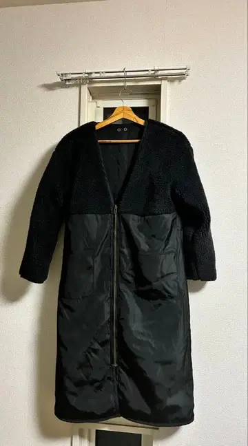 cheri 리버서블 코트 시착만 하고 거의 미사용