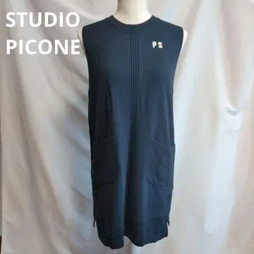 STUDIO PICONE 슬리브리스 니트 원피스 네이비 로고 자수