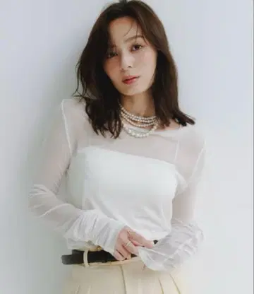 시어 롱 슬리브 T 셔츠