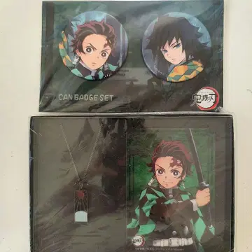귀멸의 칼날 캔뱃지 세트 탄지로&기유 탄지로의 귀걸이 디자인 목걸이