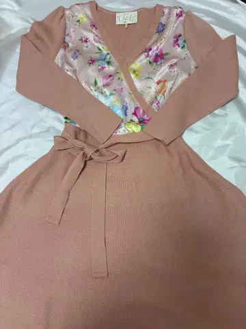 chesty 체스티 카슈쿨 니트 원피스 핑크