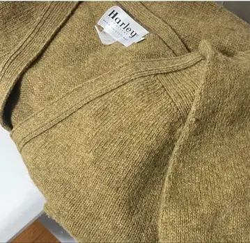 Harley of Scotland V넥 가디건 사이즈 40