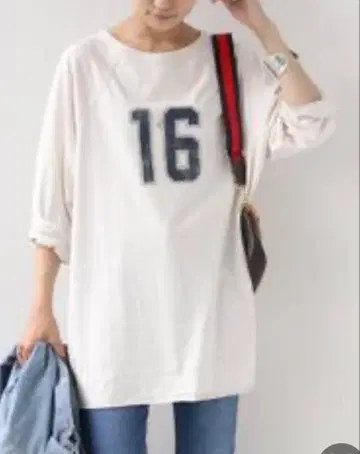 프레임워크 넘버 T셔츠 내추럴