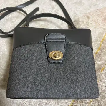 NICE CLAUP 그레이 숄더백