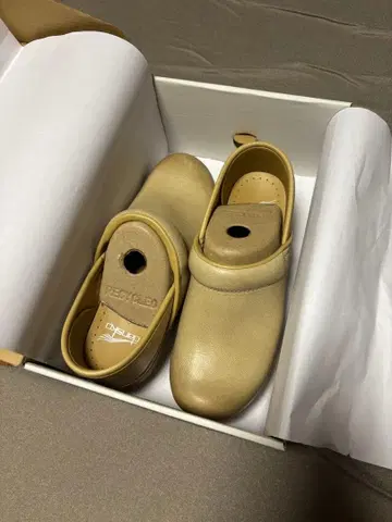 dansko Professional Milled Burnished 37