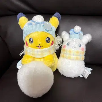 봉제 인형 피카츄 눈놀이 눈사람