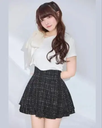 미셸 마카롱 슬림 레그 스커트 M 사이즈