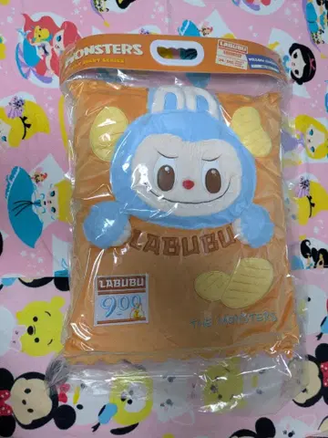 THE MONSTERS Wacky Mart LABUBU 라부부 쿠션
