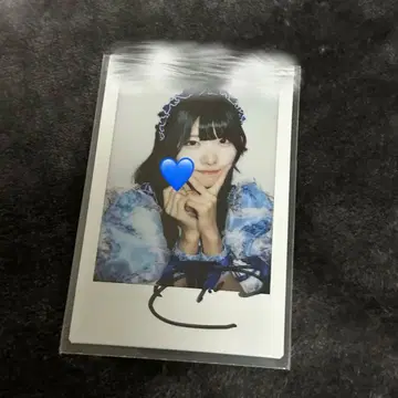 오쿠다 아유 폴라로이드 사인 포함