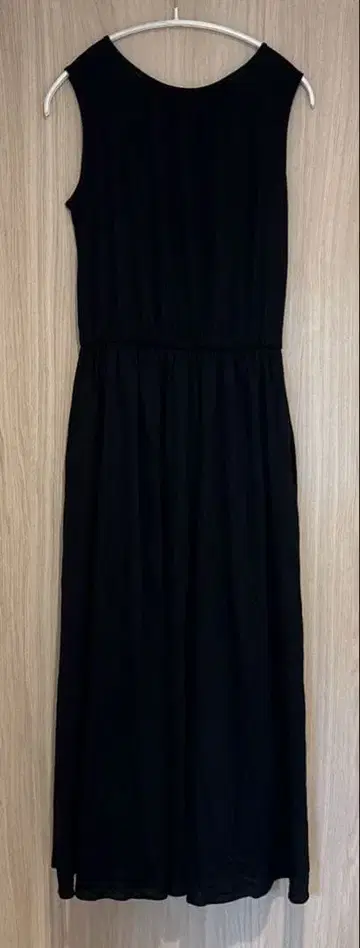 M's select 슬리브리스 원피스 블랙