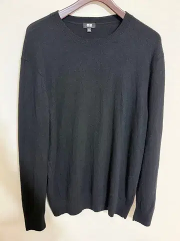 UNIQLO 블랙 캐시미어 넥 스웨터 XL