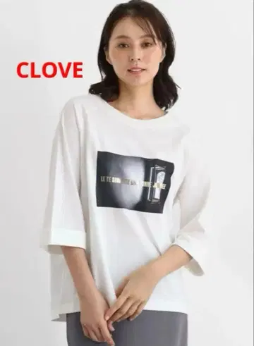 CLOVE 화이트 오부 소매 T셔츠
