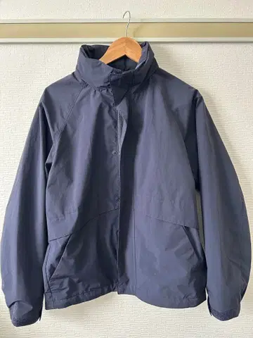 UNIQLO 윈드프루프 스탠드 블루종