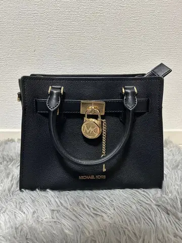 MICHAEL KORS 블랙 가죽 숄더백