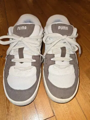 PUMA 스니커즈 화이트/라이트 브라운