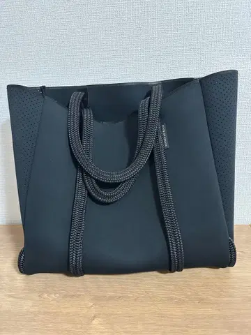 블랙 state of escape