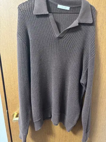 온워드 카시야마 브라운 V넥 니트 M 사이즈