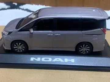 1/30 컬러 샘플 미니카 노아 메탈스트림 메탈릭