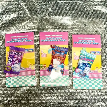 미사용 새상품 일본 한정판 치이카와 x 산리오 키링 3개 세트