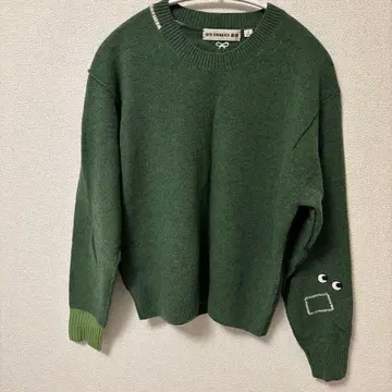 유니클로 x ANYA HINDMARCH 그린 니트