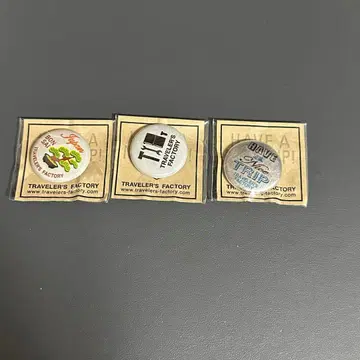 TRAVELER'S FACTORY 캔뱃지 3개 세트