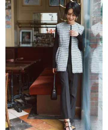 미라 오웬 트위드 베스트