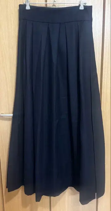 울 롱 스커트 네이비