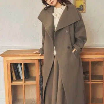 mysty woman 미스티 우먼 빅 칼라 롱 가운