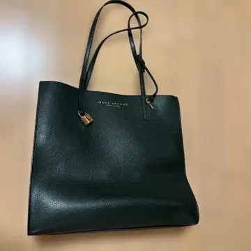 마크 제이콥스 다크 그린 토트백