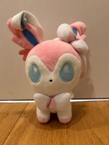 님피아 포케인형 포켓몬 포켓몬스터