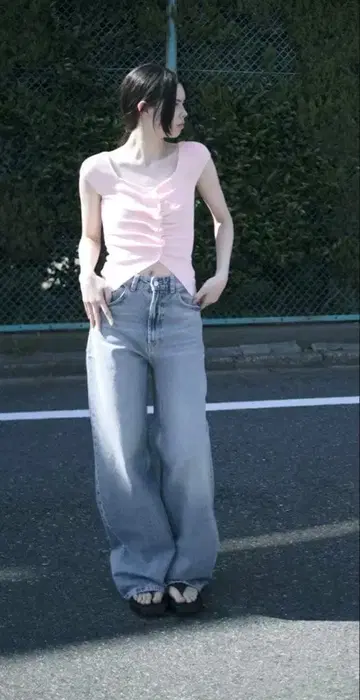 ZARA TRF 엑스트라 와이드 레그 하이웨스트 청바지 42