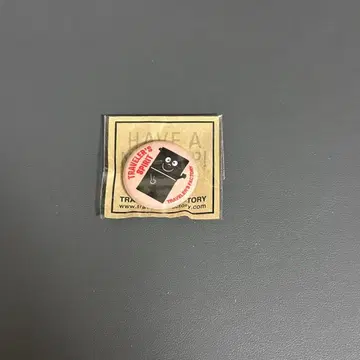 트래블러스 팩토리 에어포트 한정판 캔뱃지