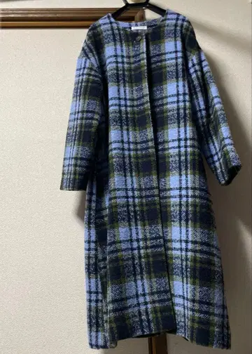 본프리 오리지널 파랑 체크 무늬 롱 코트