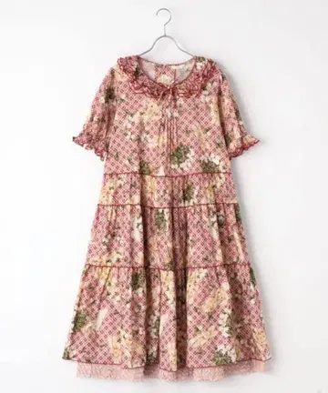 타임세일 [ 새상품급 ] St.패드릭퍼레이드 미디 기장 원피스