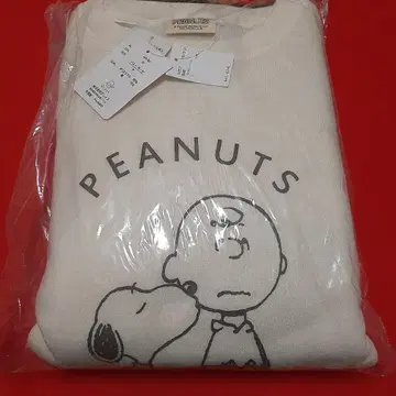 새상품 PEANUTS 스누피 룸웨어 파자마 상하의 세트 M
