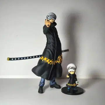 제일복권 원피스 트라팔가 로 B상, F상 [ 2종 ] 세트