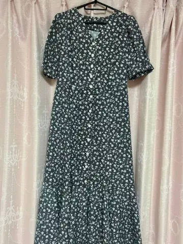 JUSGLITTY 꽃무늬 원피스