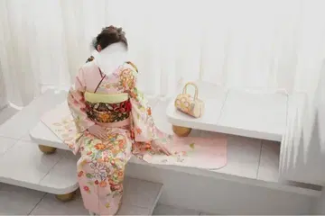 성인식 후리소데 세트 (추후 이미지 추가)