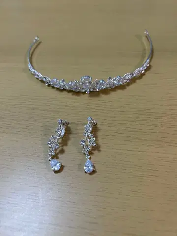 귀찌 티아라 브라이덜 결혼식