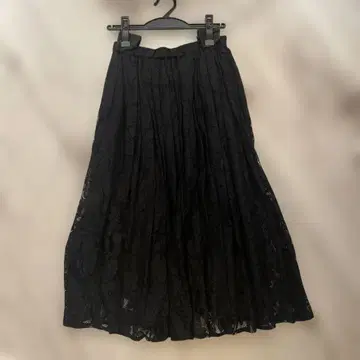 어반 리서치 레이스 플레어 스커트 블랙
